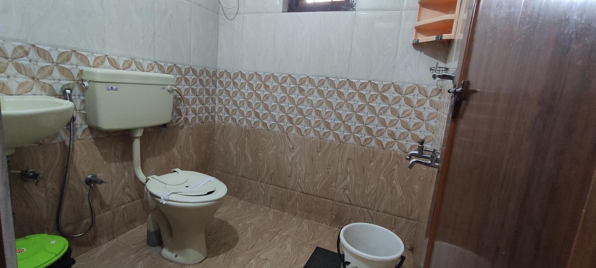 Koonamparayil Home Stay Munnar Anaviratty-Family Only Bagian luar foto
